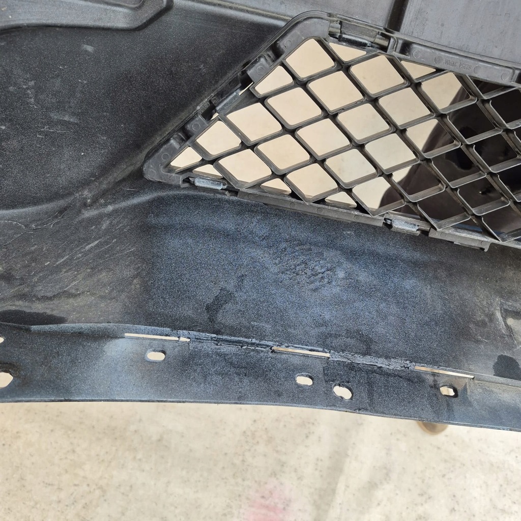 фото №15, Nissan note ii versa sport 12- бампер перед передний решётка