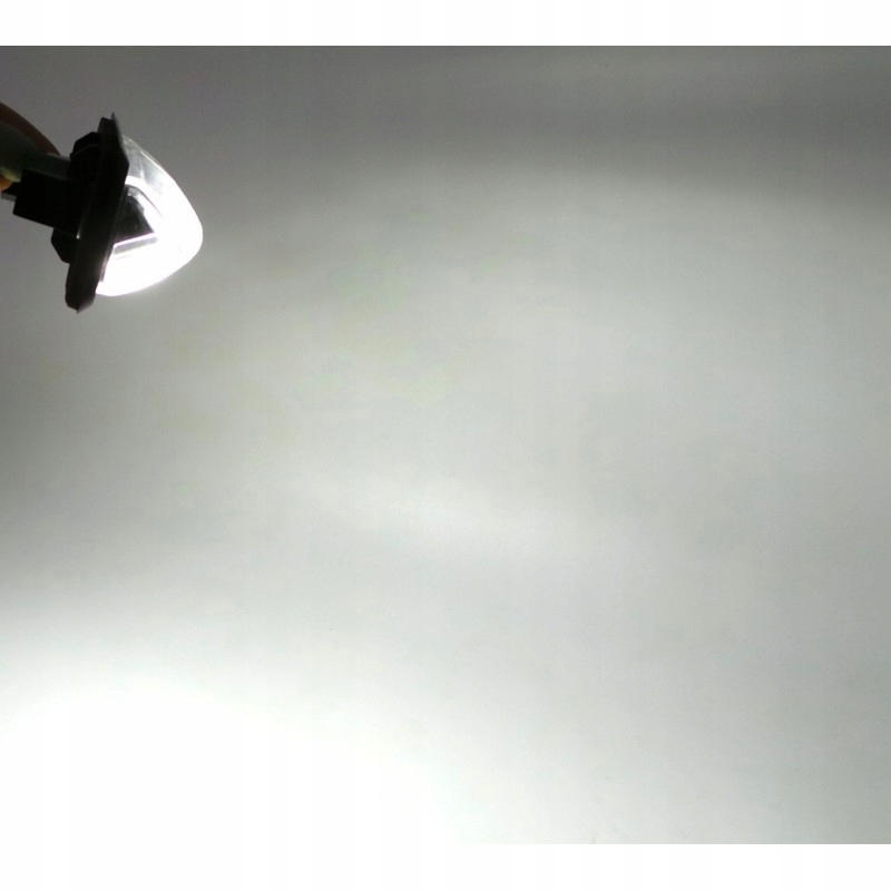 фото №11, Toyota camry ліхтарі реєстрації led 2szt 650lm