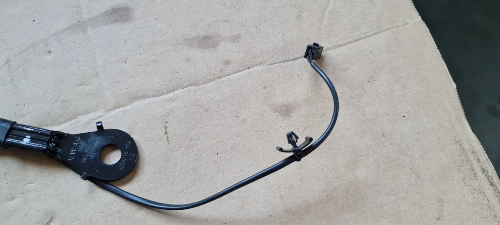 Q7 4m 2 клипса поперечина правая перед сиденье 8w0857755 с Разборки