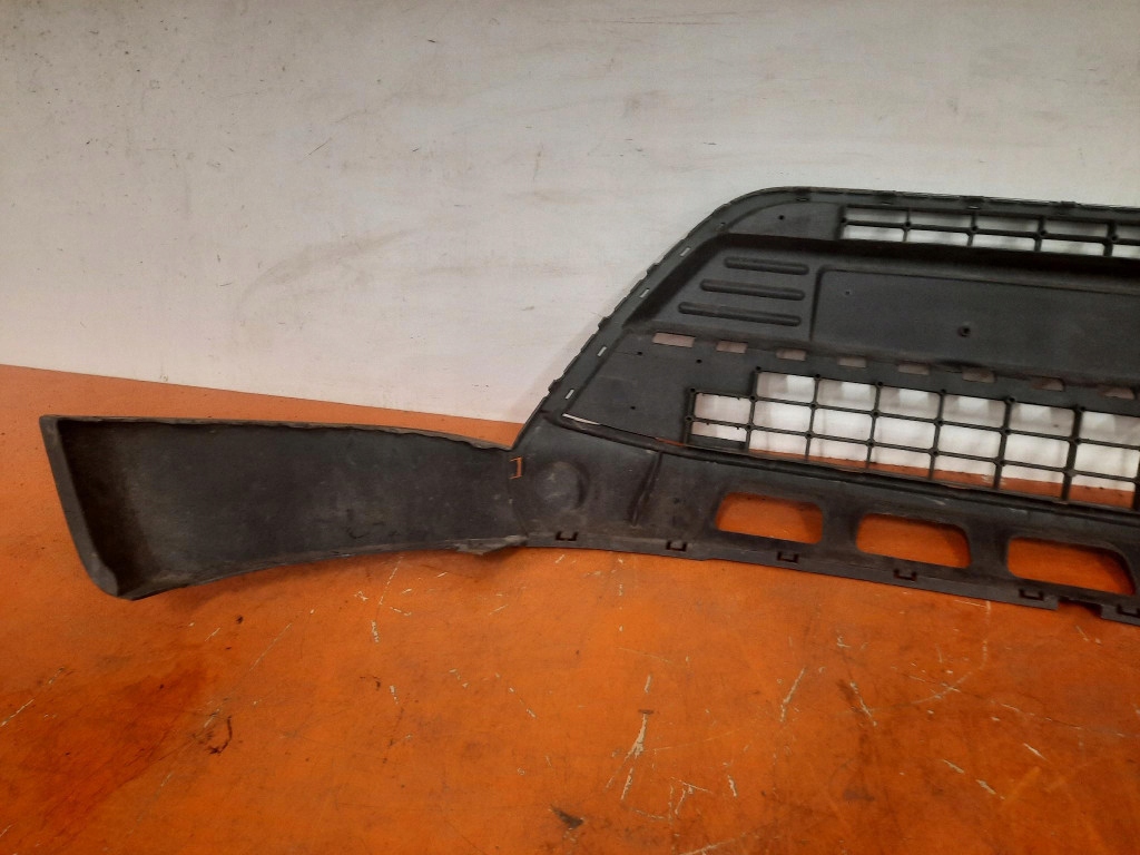 Купити Ford kuga mk1 08-11 накладка бампера перед передня 8v4117c749a