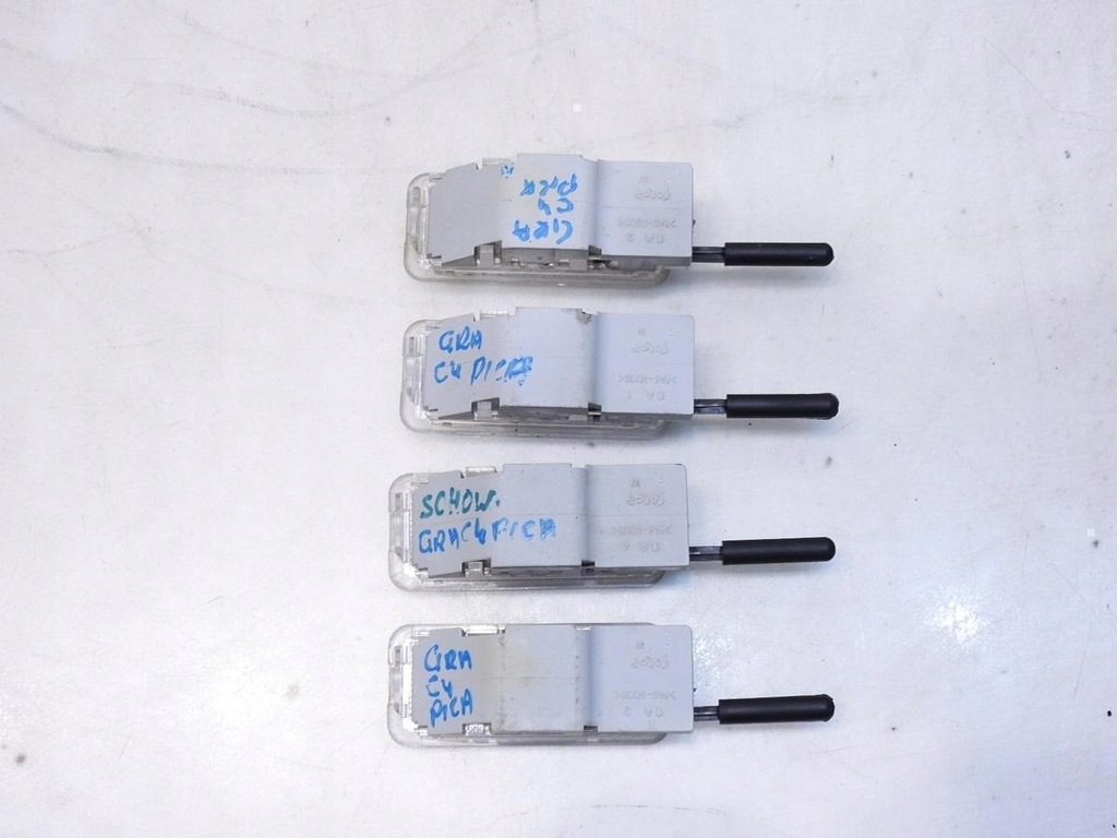 фото №6, Лампа освітлення бардачка c4 grand picasso i