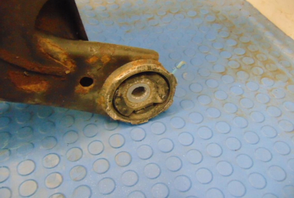 фото №10, Porsche cayenne 4.5 v8 підрамник підрамник двигуна