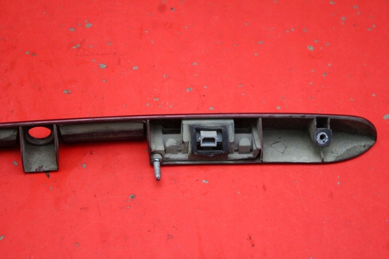 фото №6, Накладка кришки задня задня bordowa 8d9827574 audi a3 8l 3d 96-00