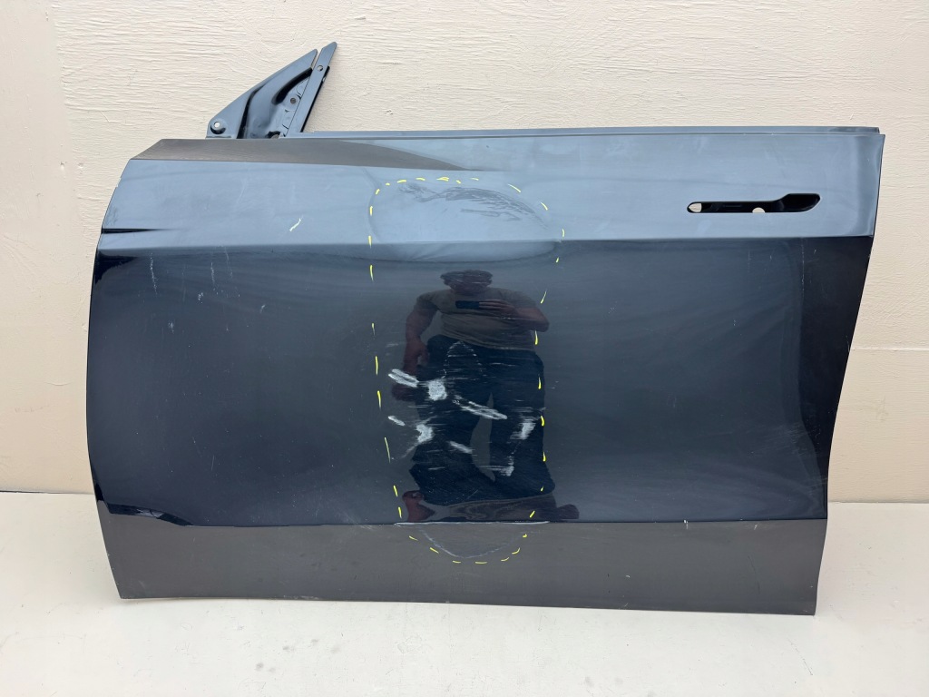 Купить Tesla model y 20r- дверь левая передние левая перед 1483537-00