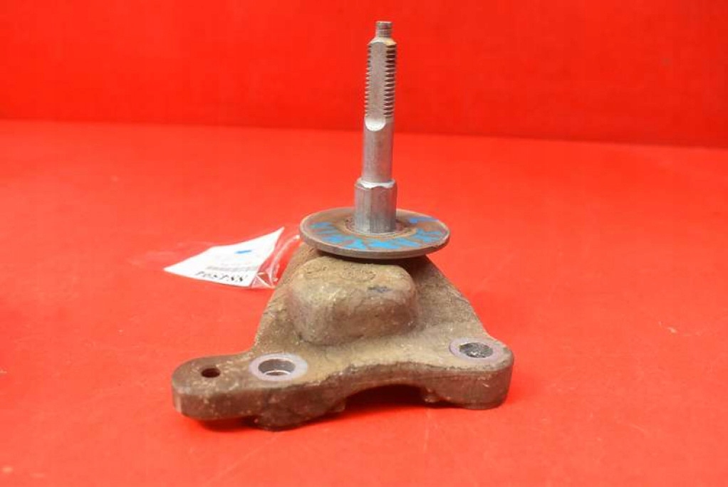 фото №6, Подушка кронштейн коробки передач peugeot 3008 1 i 1.6 hdi 110 km 10-13