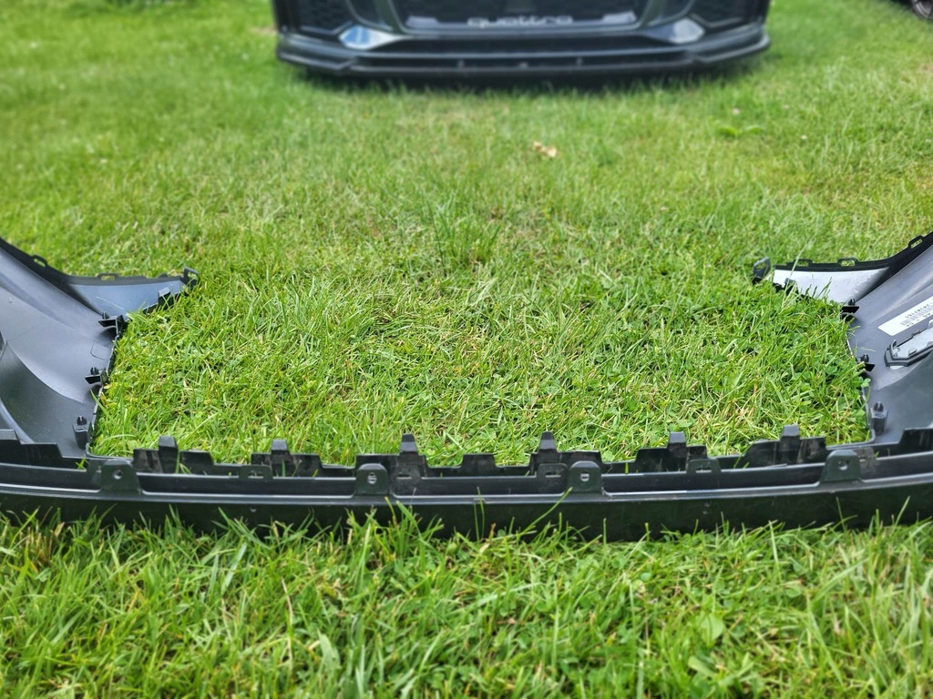 фото №14, Бампер перед передний - audi rs3