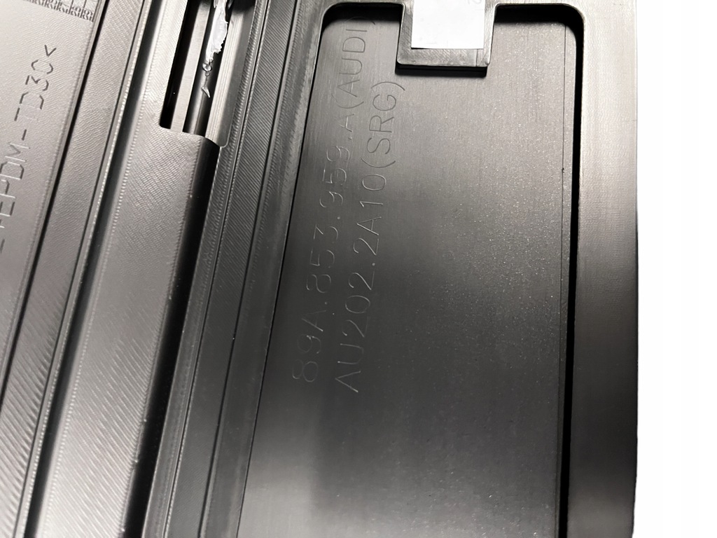 фото №12, Audi q4 e-tron молдинг дверь левый перед y9t 89a853959a