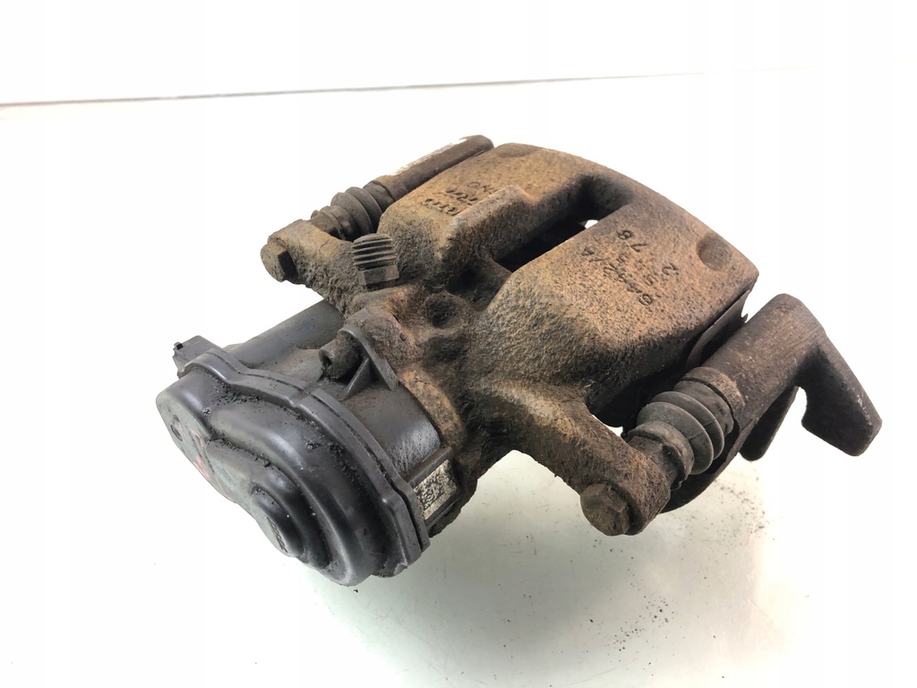 фото №1, Суппорт левый задняя задний audi a5 8t