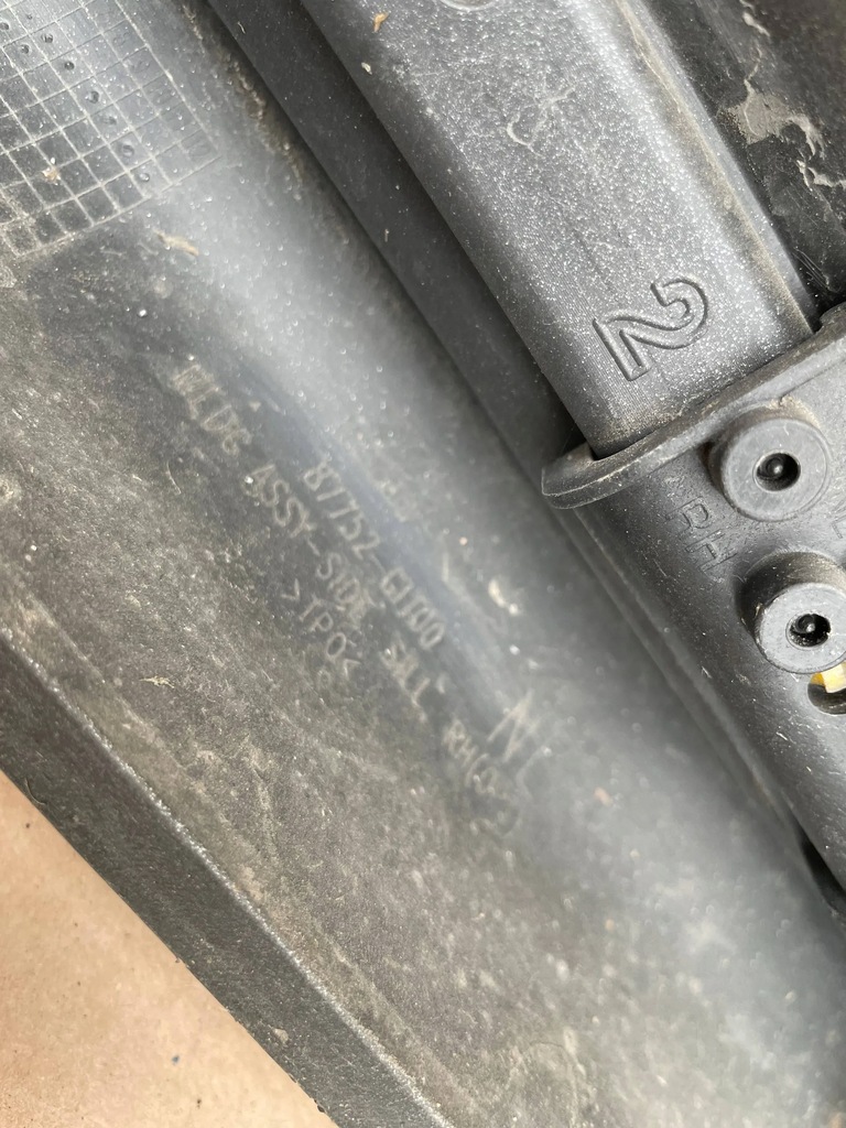 фото №7, Hyundai ioniq 5 молдинг поріг права idealna 87752-gi100