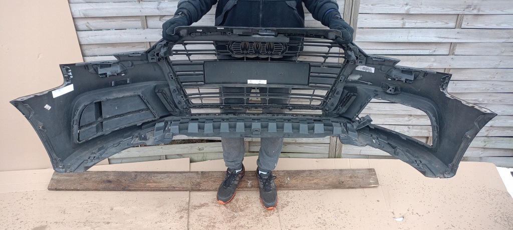 Бампер перед передний audi a3 8v s-line lift 16-2rok 8v3807437 8v3853651aa в Украине