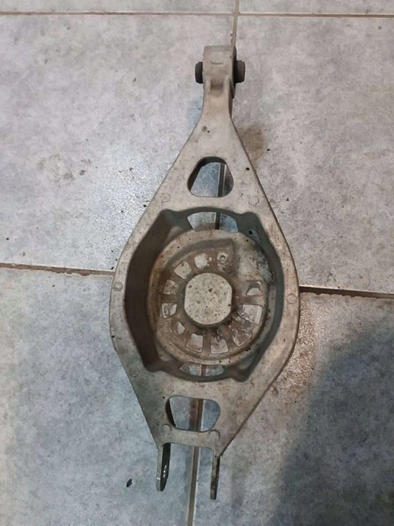 фото №5, Важіль задня infiniti g37 r2013