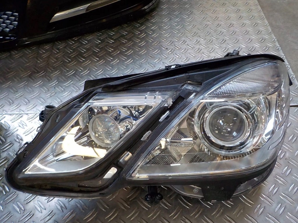 фото №14, Mercedes-benz e w212 перед kompletny sedan