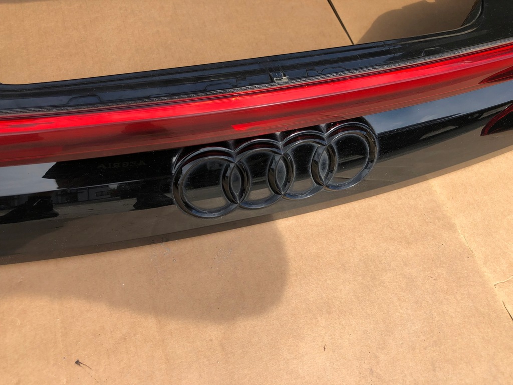 фото №8, Audi q8 4m8 s-line ly9t kompletny задняя лампы matrix бампер крышка багажника