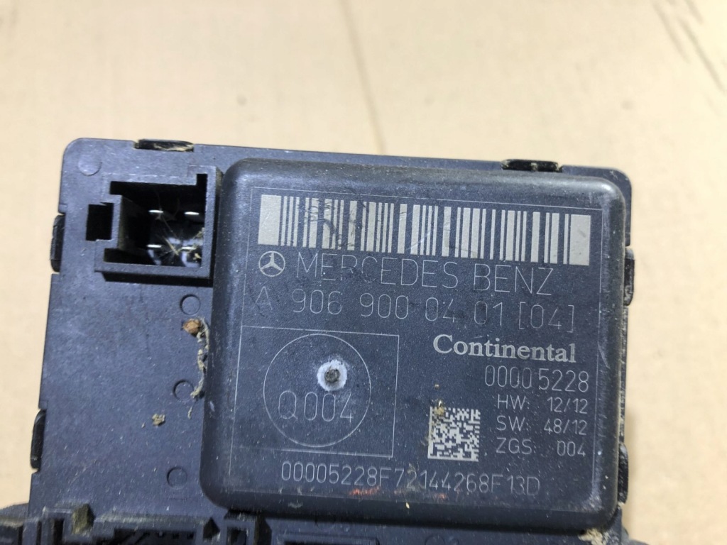 фото №3, Модуль двері правий перед sprinter 906 a9069000401