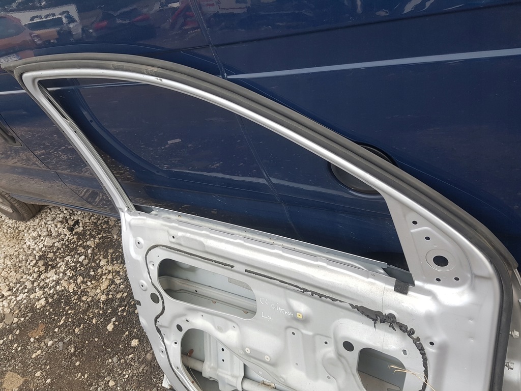 фото №1, C4 aircross прокладка дверь передних правых