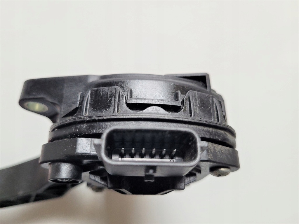 фото №5, Nissan rogue 2015 педалі