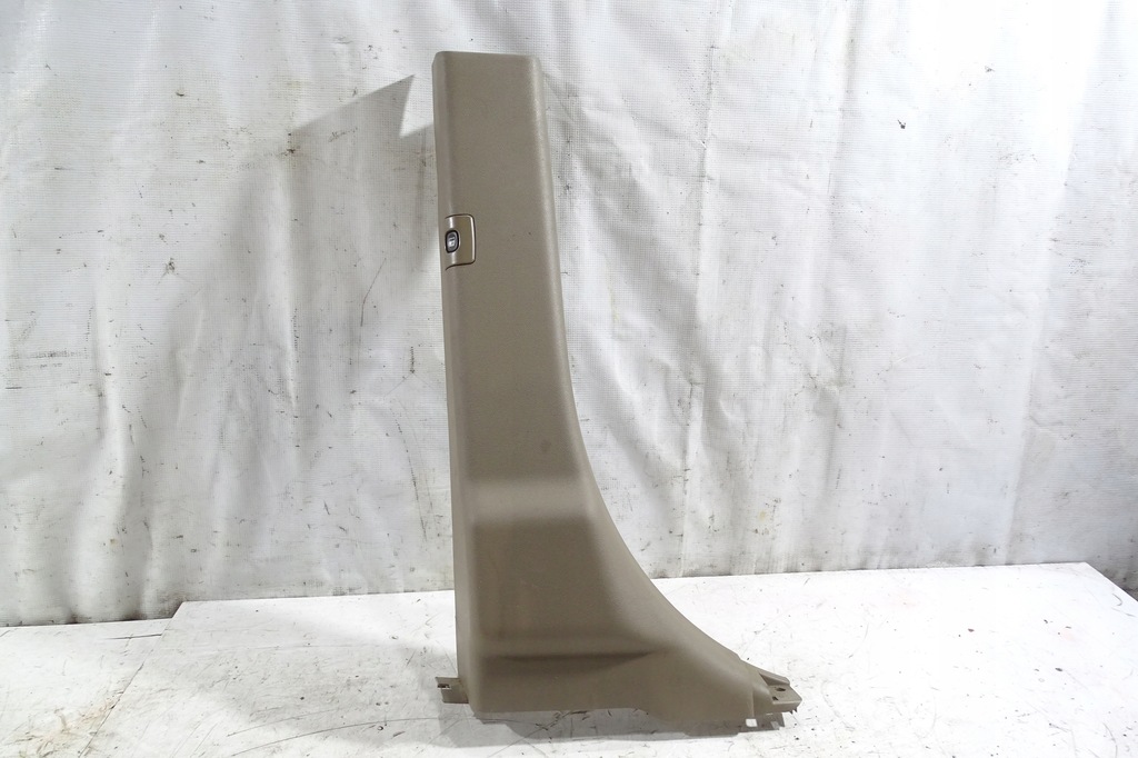 фото №1, Town country 11- защита стойка b левая