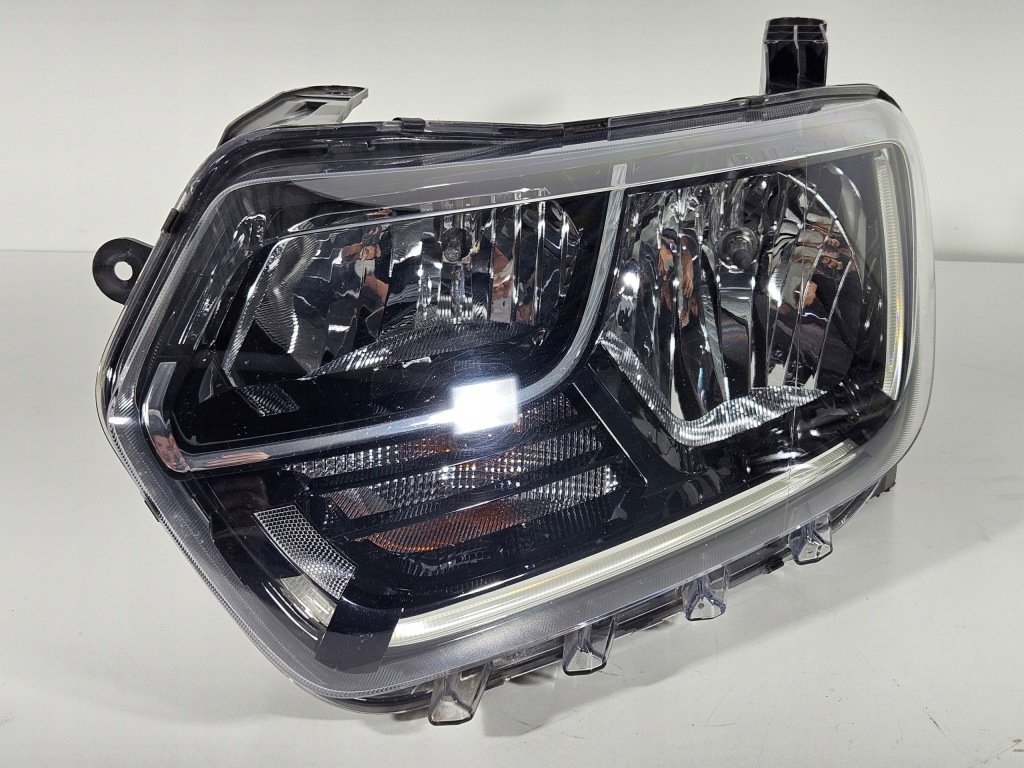 фото №2, Лампа ліва перед передня dacia duster ii звичайна led eu