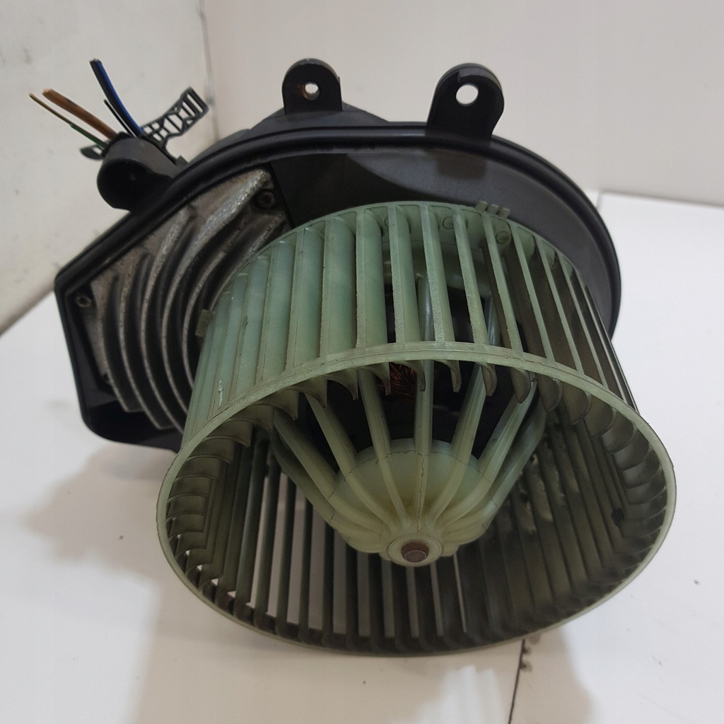 фото №1, Вентилятор обдув audi a4 b5