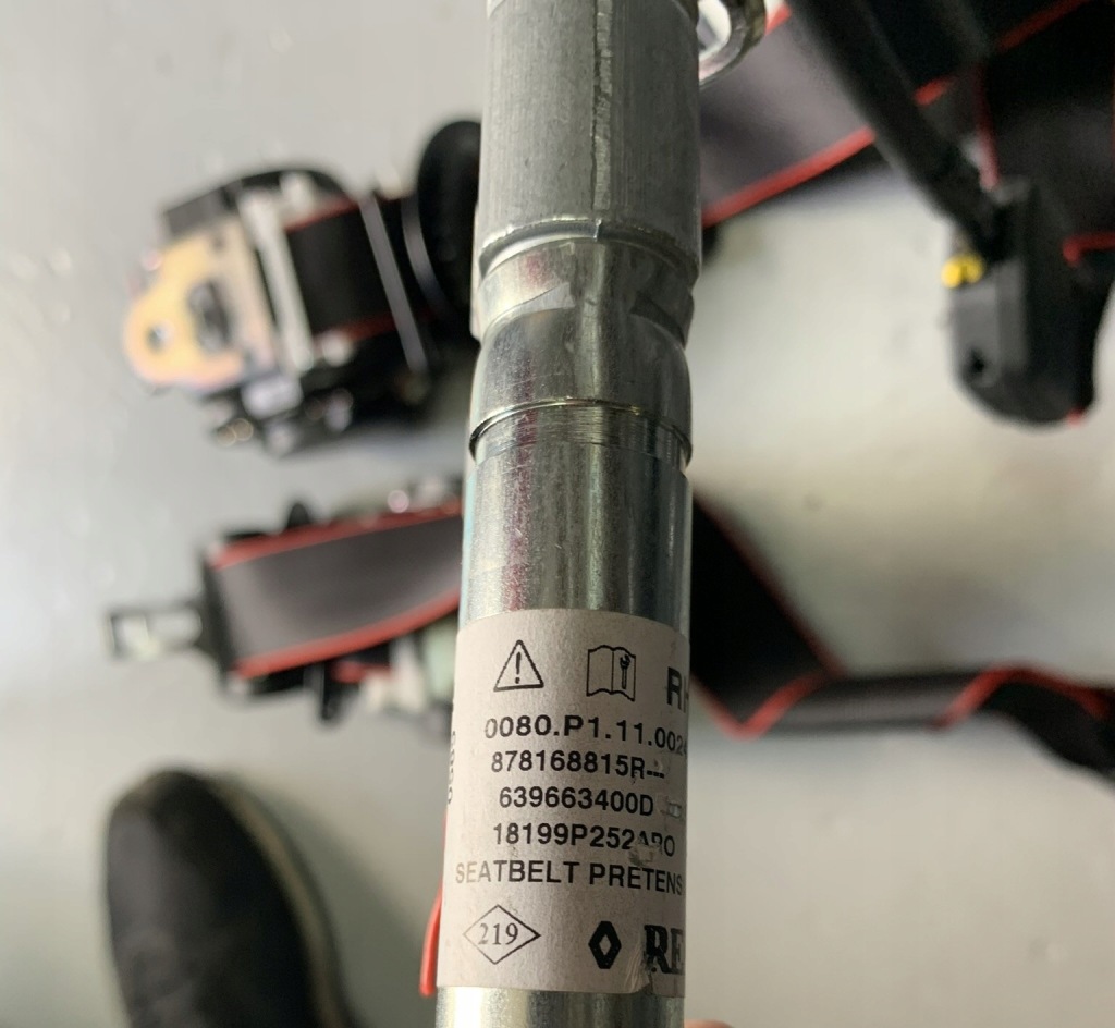 фото №11, Renault clio v rs r.s. line консоль подушки безпеки повітряні подушка безпеки pas натягувач