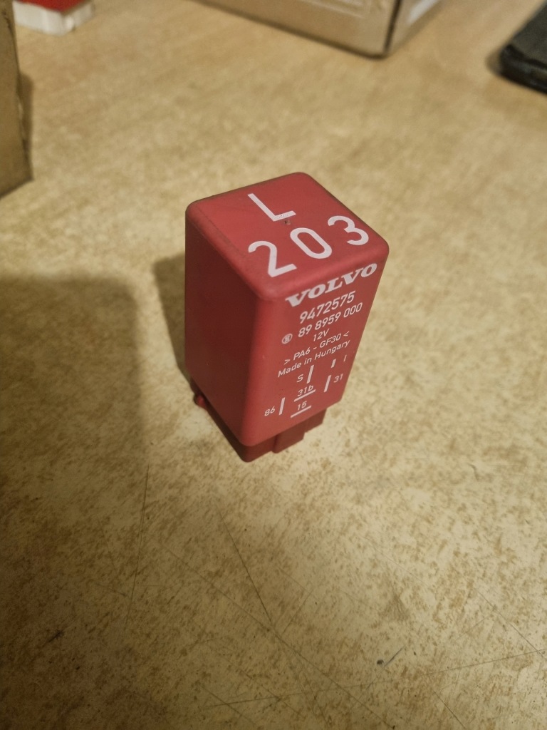 фото №1, Реле 203l volvo v70 s70 c70
