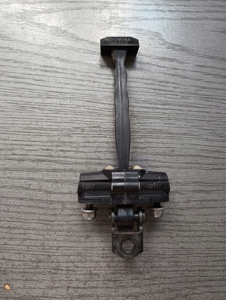 фото №1, Петля дверь правый перед jeep compass ii -17