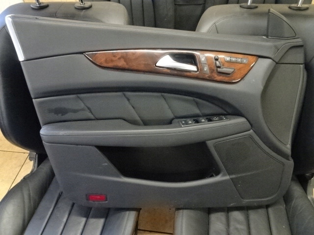 фото №8, Салон сидіння заднє сидіння оббивка cls w218