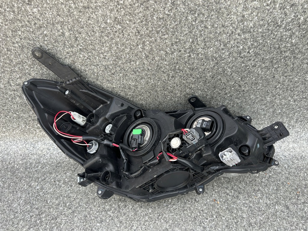 фото №8, Лампа ліва передня subaru xv eu оригінал poznań