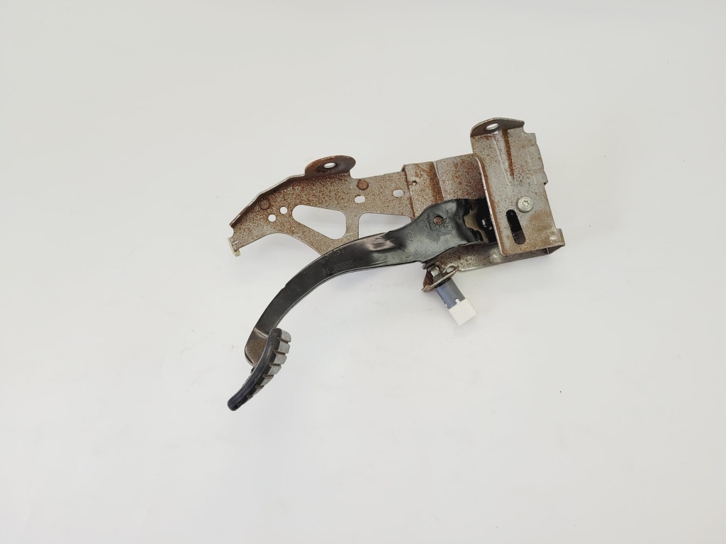 Педаль тормоза renault kangoo 2 2013- 8200815696 Цена
