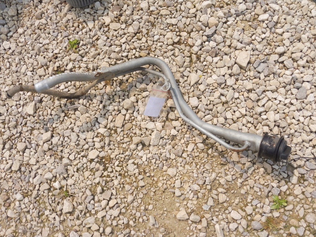 фото №1, Заливная горловина топлива subaru legacy outback kombi 2.0