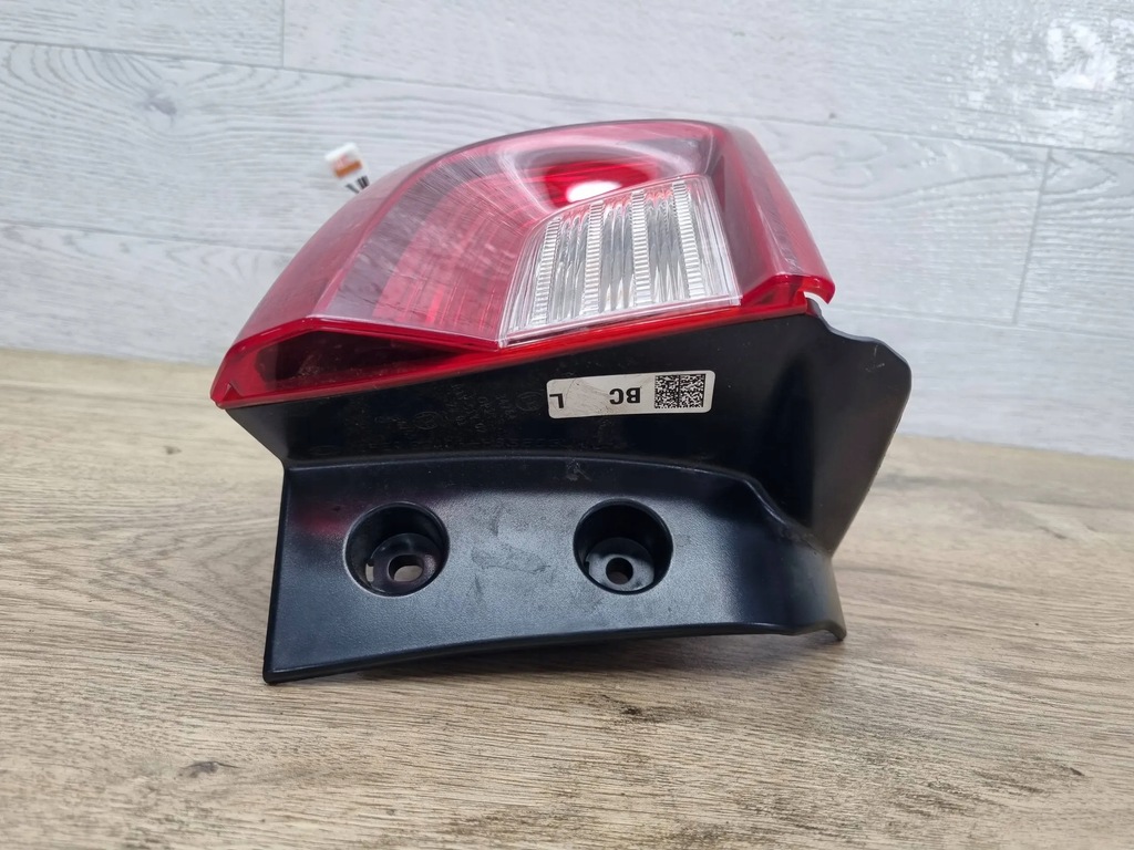 фото №8, Лампа задняя левая kia stonic 92401h8