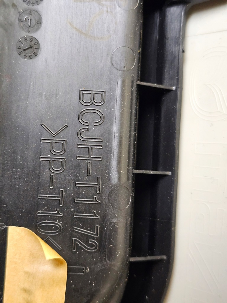 фото №12, Обшивка защита заглушка стойка левая правая mazda 3 bp iv