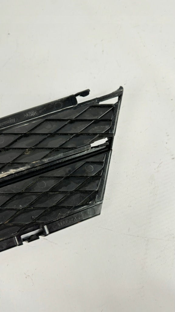 фото №9, Bmw serii 3 e90 e91 lift 2008 - 2012 решётка бампера перед правый 7138418