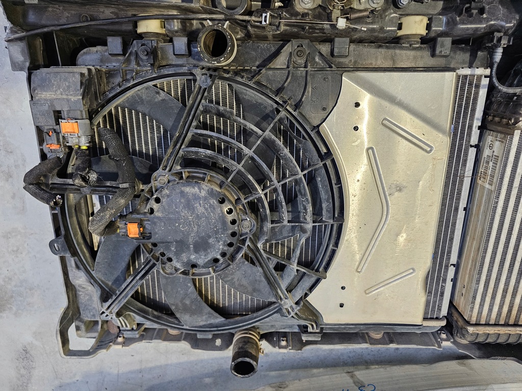 фото №12, Pas передній радіатор citroen c3 aircross