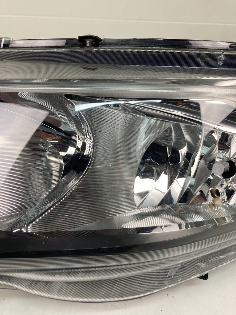 фото №3, Лампа левая передняя iveco daily iv