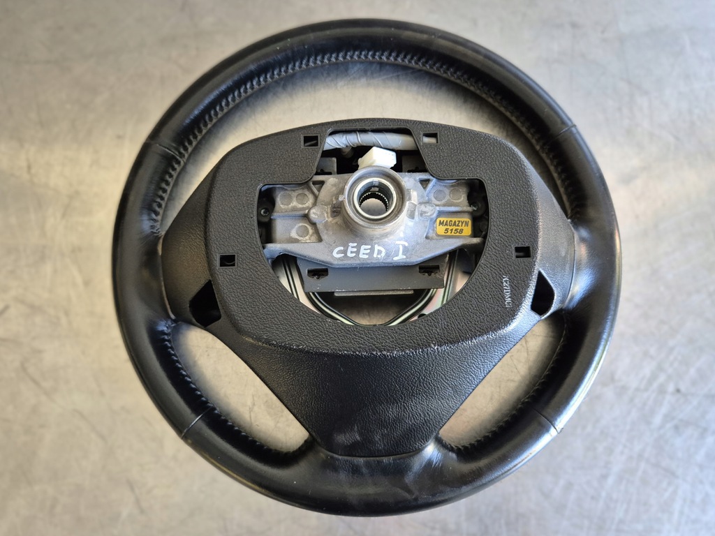 фото №15, Kia ceed i воздуховод кожаный air bag мультифункция org