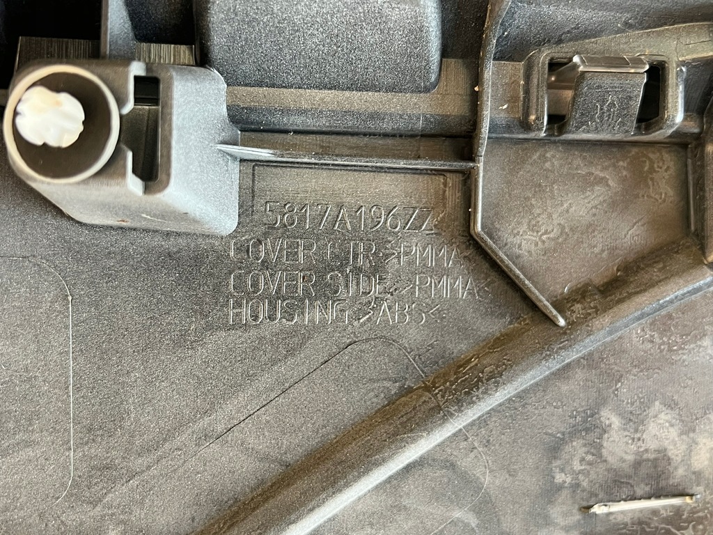 фото №11, Накладка крышки mitsubishi outlander iii 5817a196zz