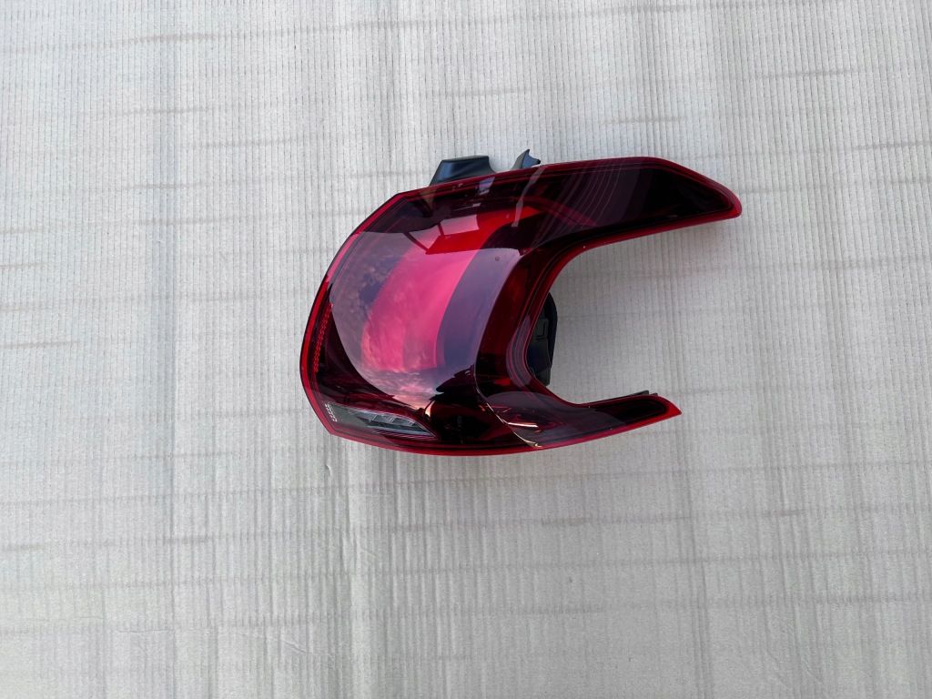 фото №5, Peugeot 2008 lift lci лампа задняя задняя правая