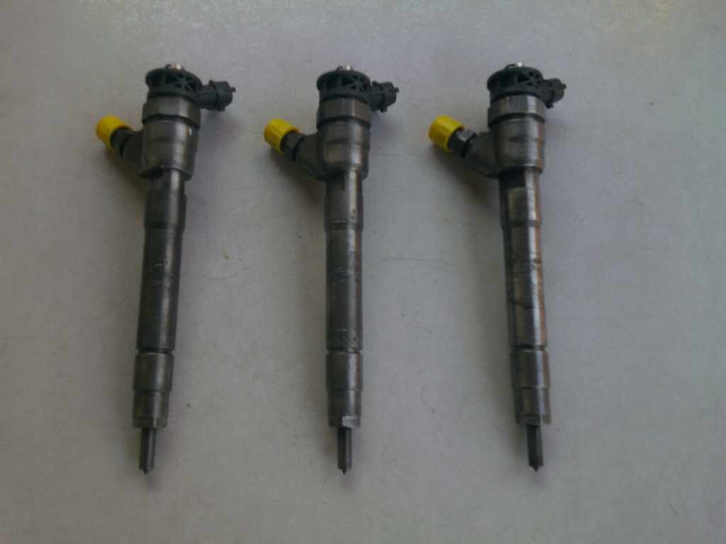 фото №1, Інжектор пального 0445110569 renault trafic 1.6dci