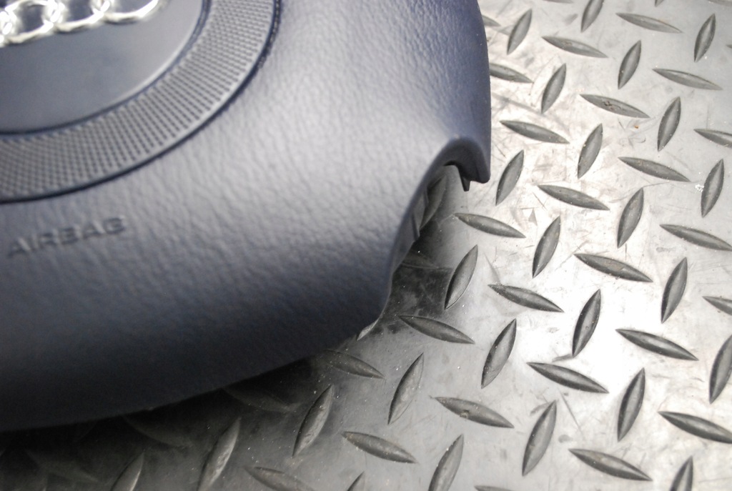 фото №6, Подушка подушка безопасности руля audi a6 c5 4b0880201al