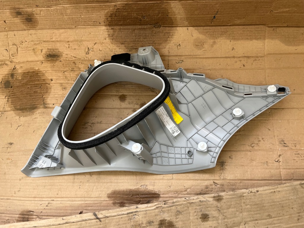 фото №10, Hyundai i20 iii 3 2021r захист оббивка обшивка стійка правий задня оригінал