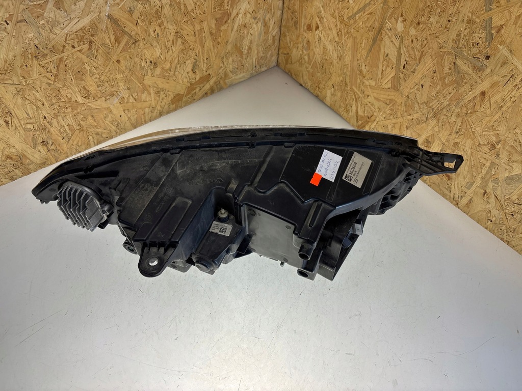 фото №11, Volvo xc90 2020 лампа передня