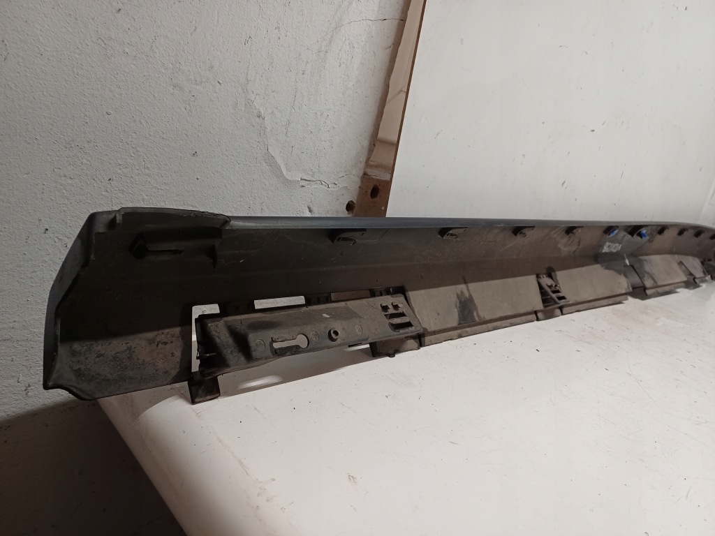 фото №6, Citroen c3 iii 16- накладка молдинг поріг права 9813817380