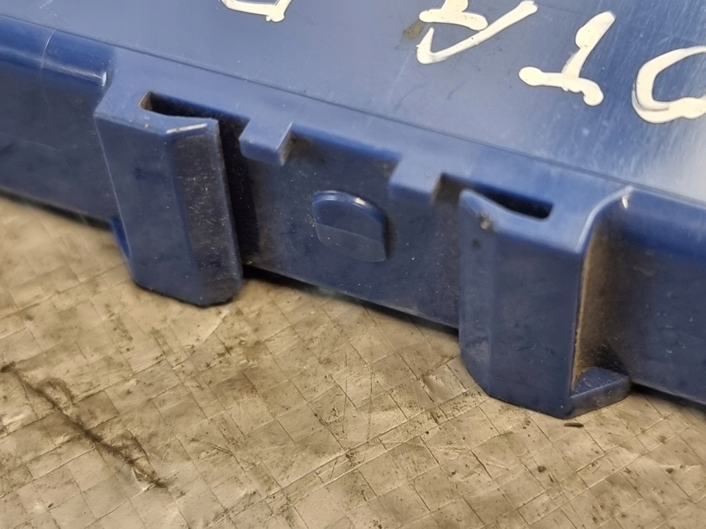 фото №11, Модуль блок управления smart key оригинальный номер 89990-47050 toyota prius iii 09r