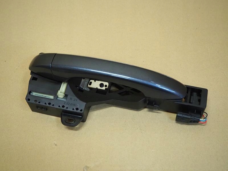 фото №3, Ручка наружная правый перед renault megane iv