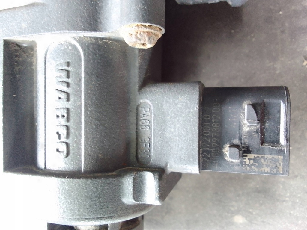 фото №3, Клапан электромагнитный mercedes actros mp4