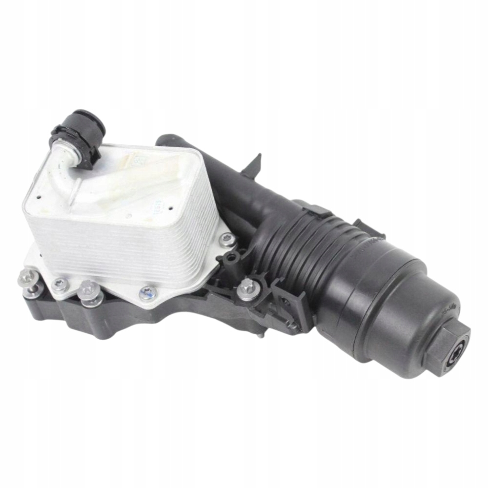 фото №1, Радиатор масла bmw 2 gran f46 2017 2018 2019 2020