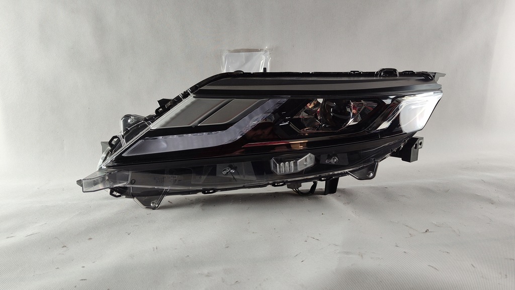 фото №1, Mitsubishi l200 od 2019 full led левый фара лампа левая