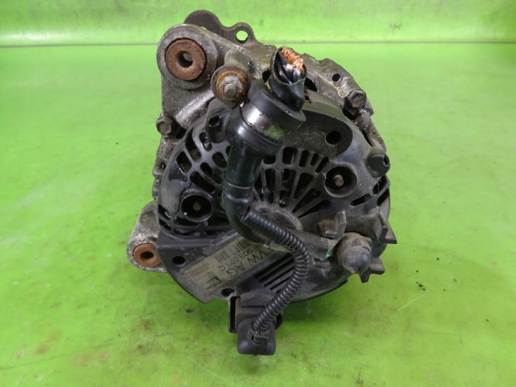 Генератор skoda octavia 2 2.0 tdi 06f903023c Киев