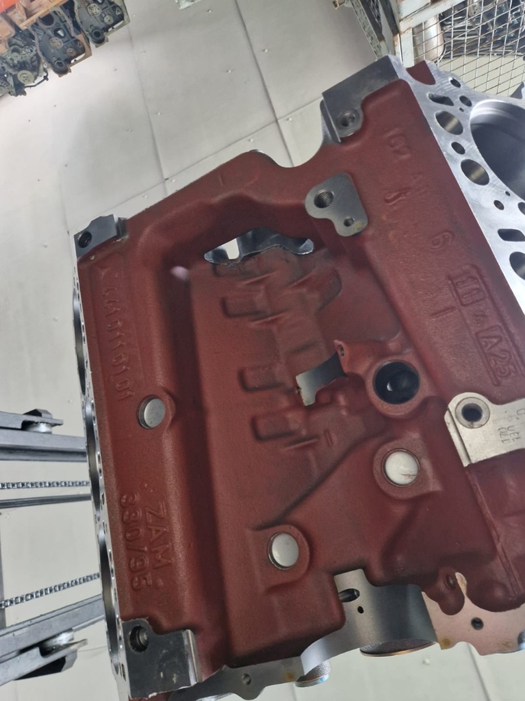 фото №10, Mercedes benz sk om441 блок двигуна a4410110101 новий